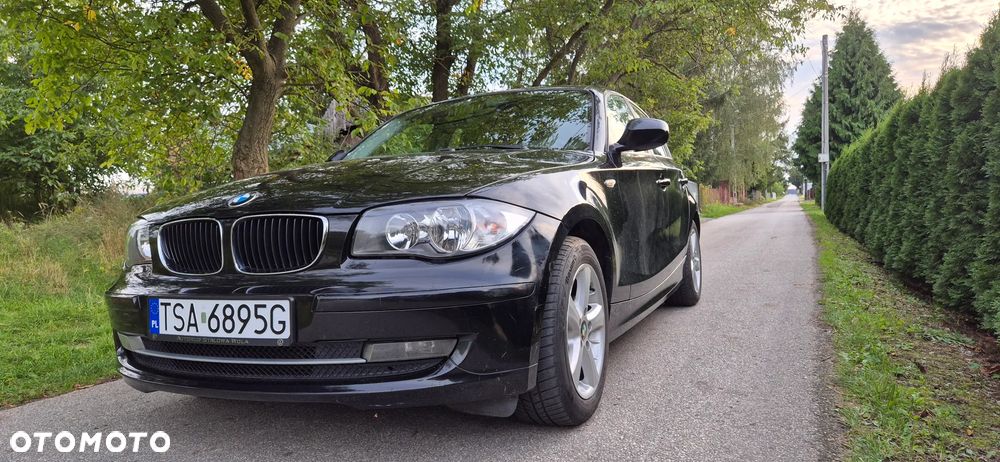 BMW Seria 1 118d DPF - 1