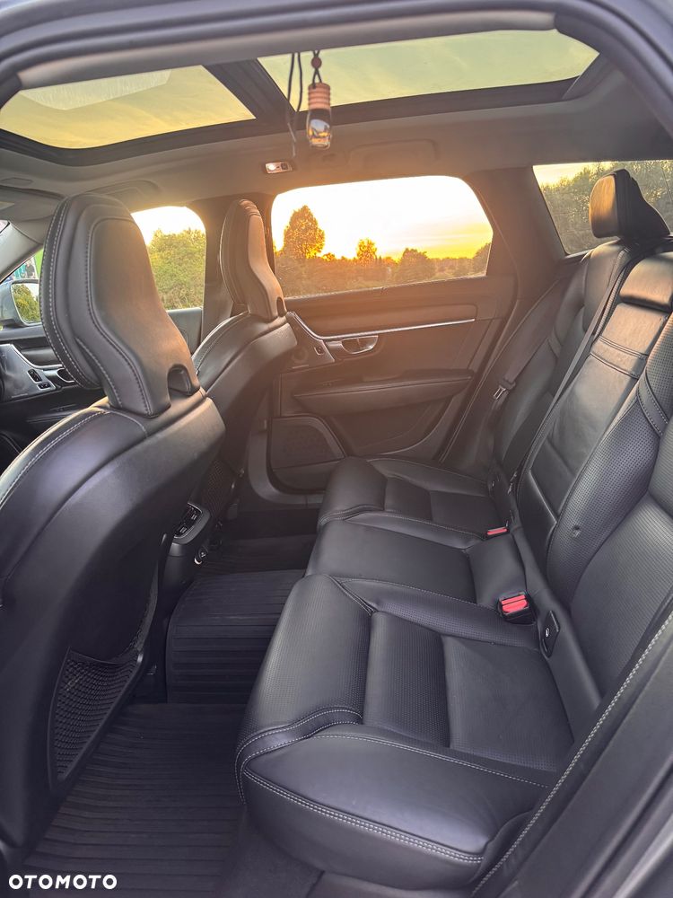 Volvo V90 Cross Country T6 AWD Pro - 18