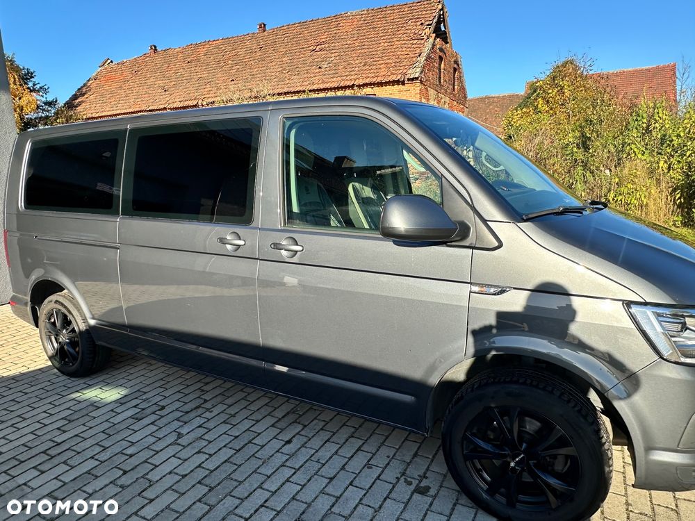 Volkswagen Caravelle - 15