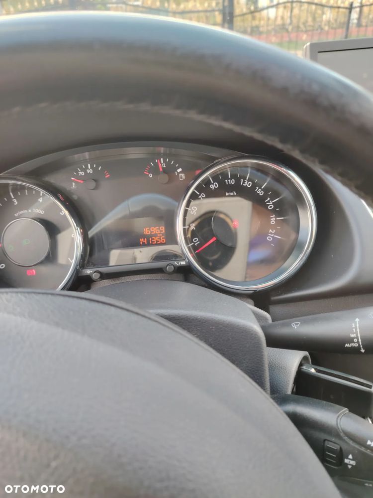 Peugeot 3008 - 8