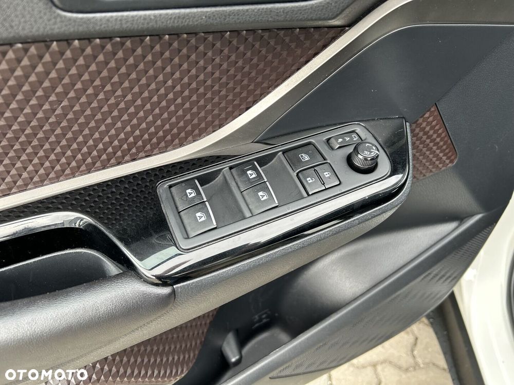 Toyota C-HR 1.8 Hybrid Prestige - 19
