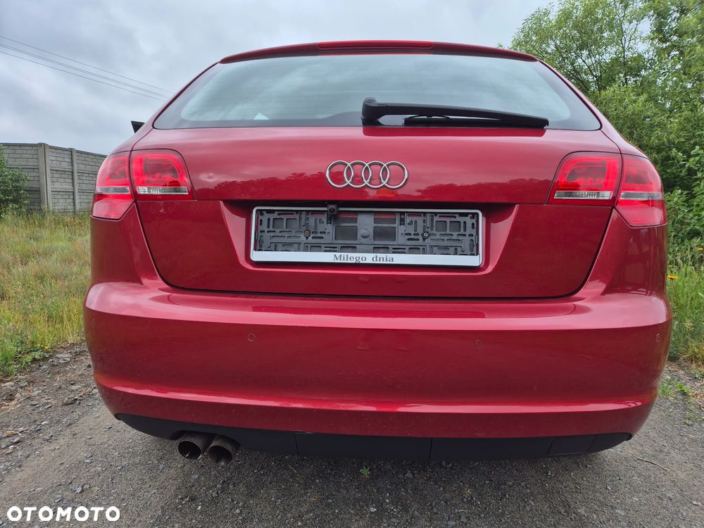 Audi A3 Sportback 1.4 TFSI S tronic Ambiente - 11