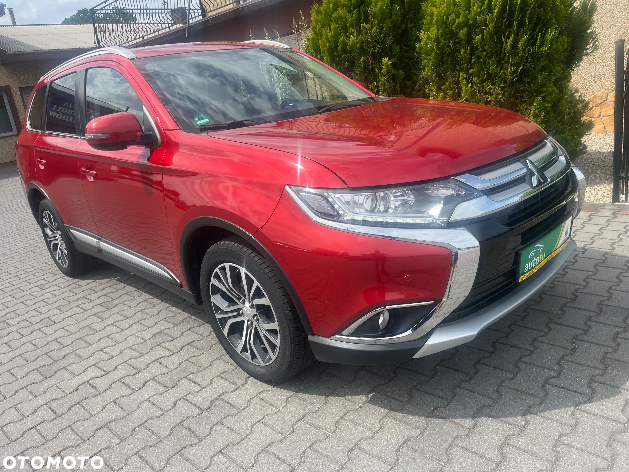 Mitsubishi Outlander 2.0 2WD CVT Diamant Edition+ - 1