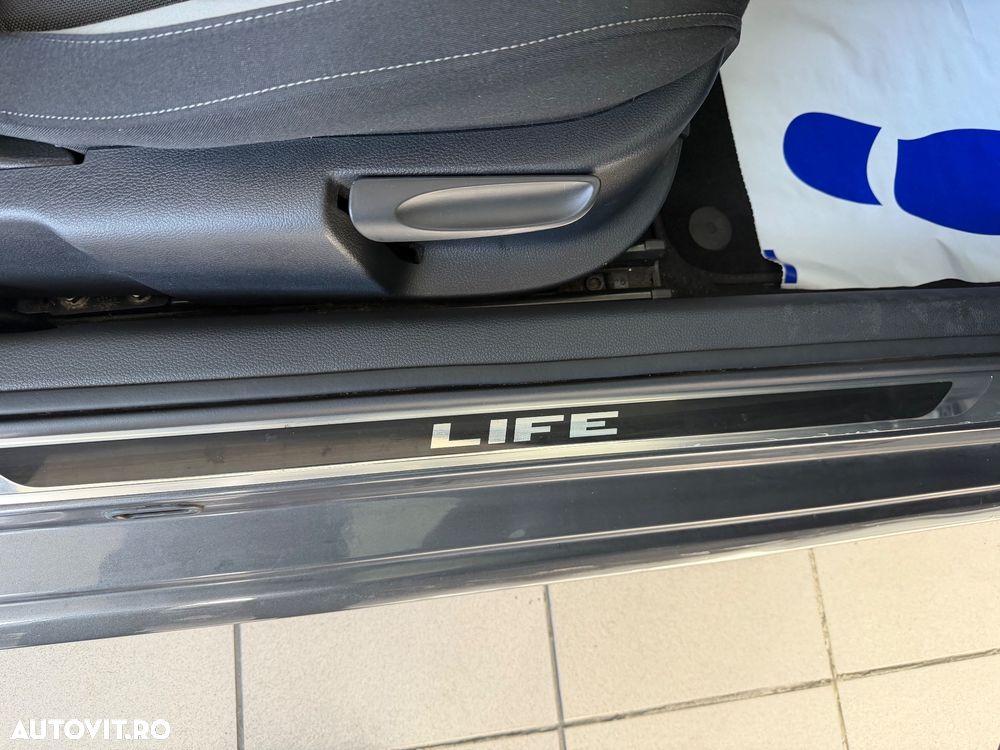 Volkswagen Polo 1.6 TDI DSG Life - 35