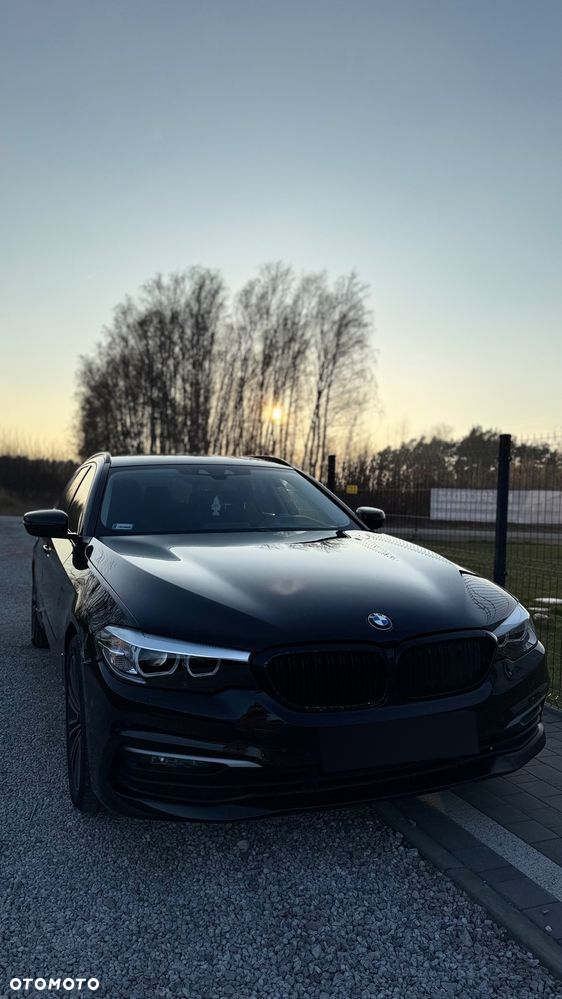 BMW Seria 5 518d - 9