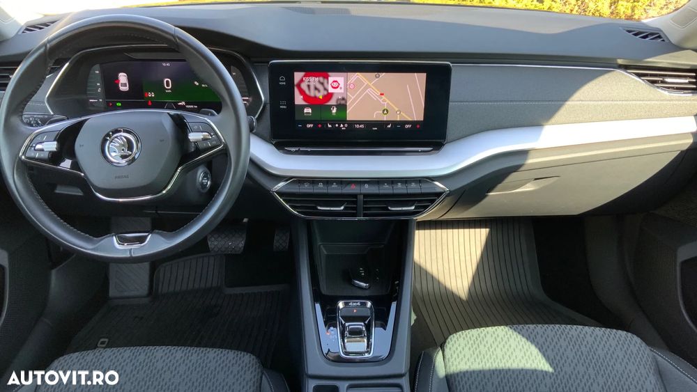 Skoda Octavia 2.0 TDI DSG 4X4 Style - 22