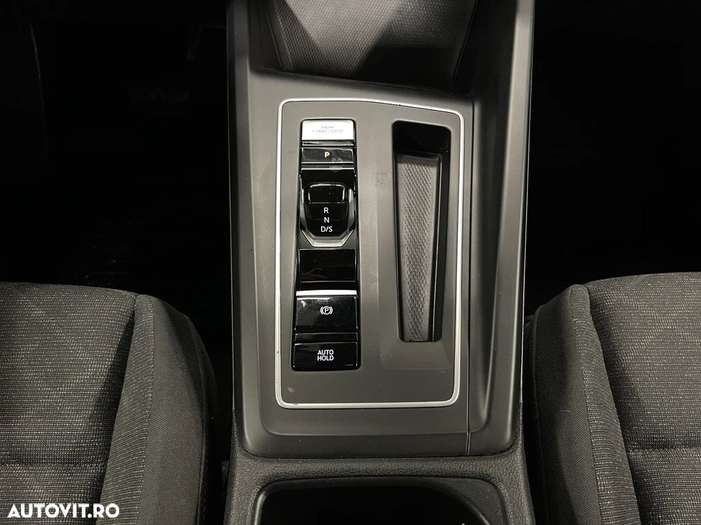 VOLKSWAGEN Golf 2021 — imagine 53
