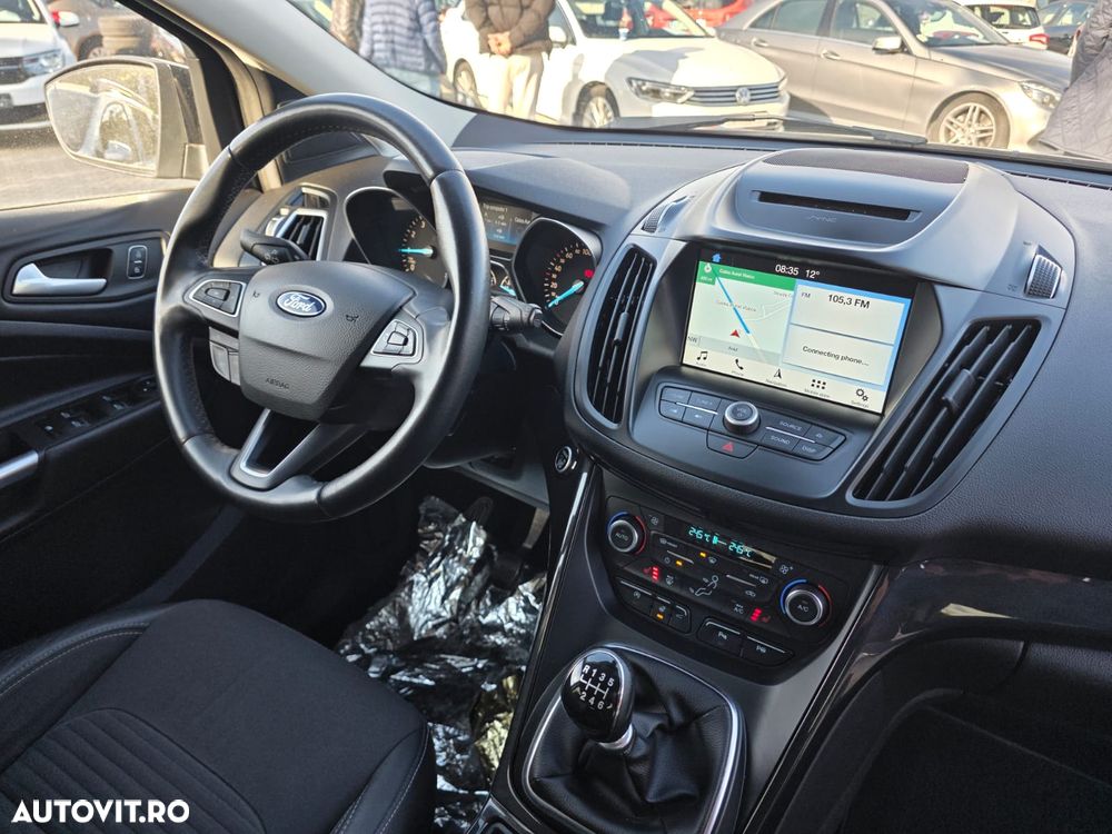 Ford Kuga - 7