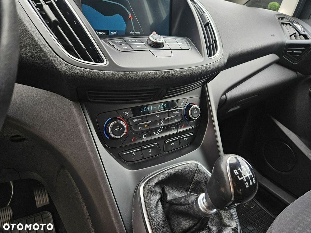 Ford Grand C-MAX - 12