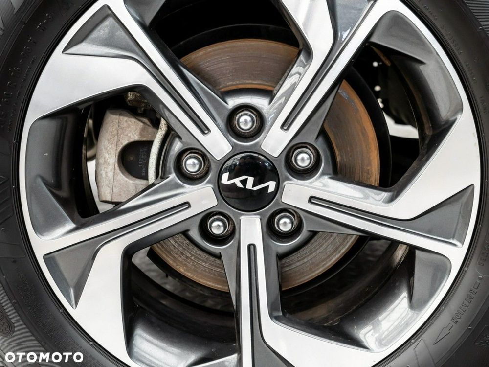 Kia XCeed 1.5 T-GDI M - 13