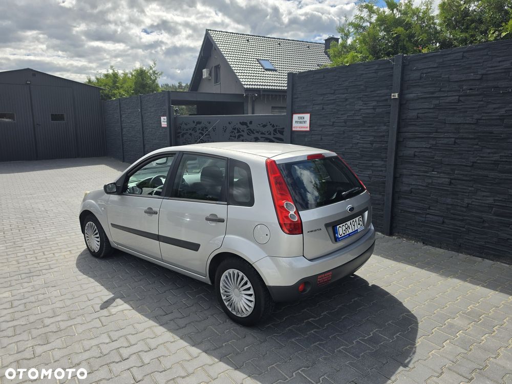 Ford Fiesta - 3