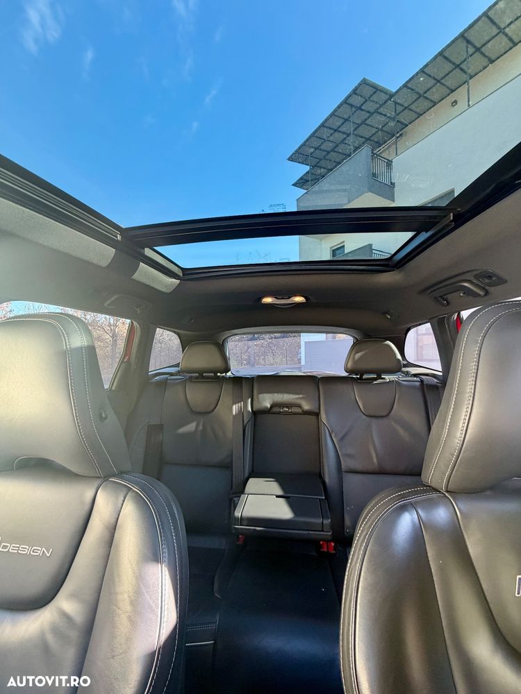 Volvo XC 60 D5 AWD Rdesign - 11
