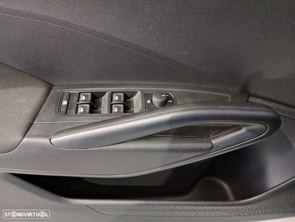 Skoda Fabia 1.0 TSI DSG - 25