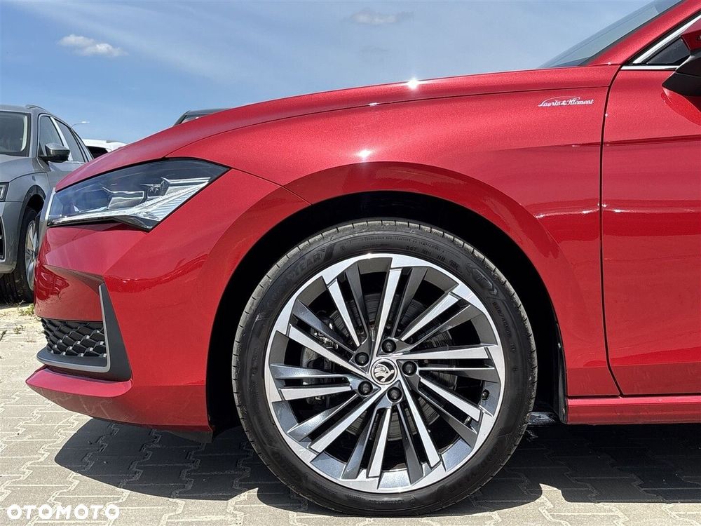 Skoda Superb 2.0 TDI SCR 4x4 L&K DSG - 36