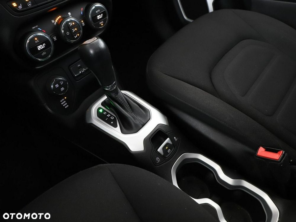 Jeep Renegade 2.0 MultiJet Limited 4WD S&S - 28