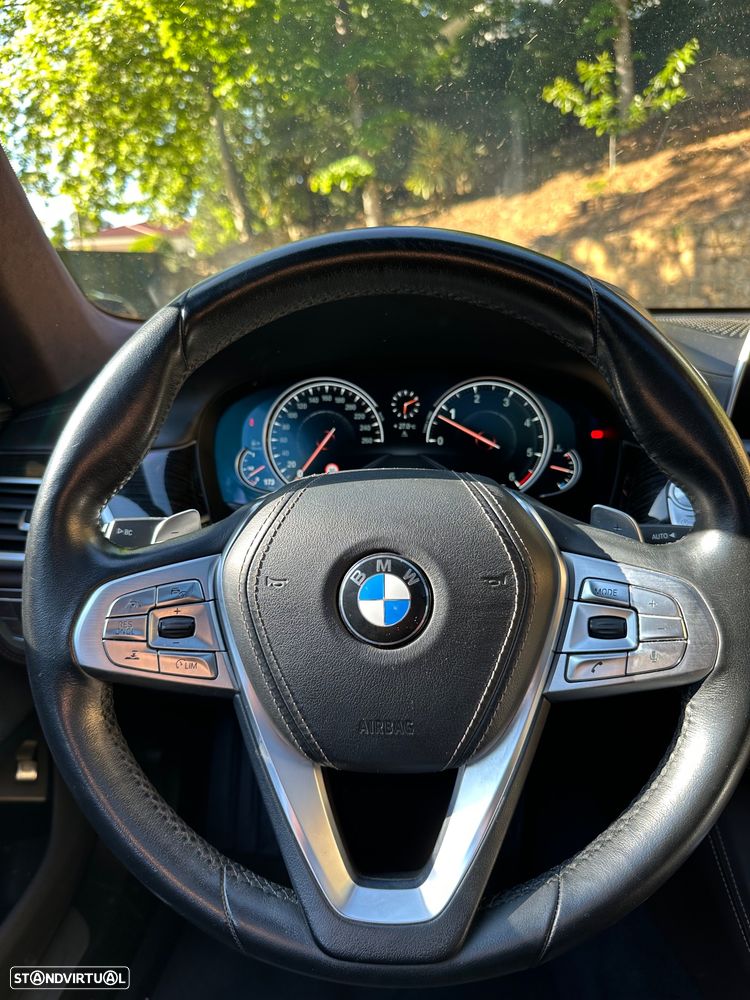 BMW 740 Ld xDrive Pack M - 10