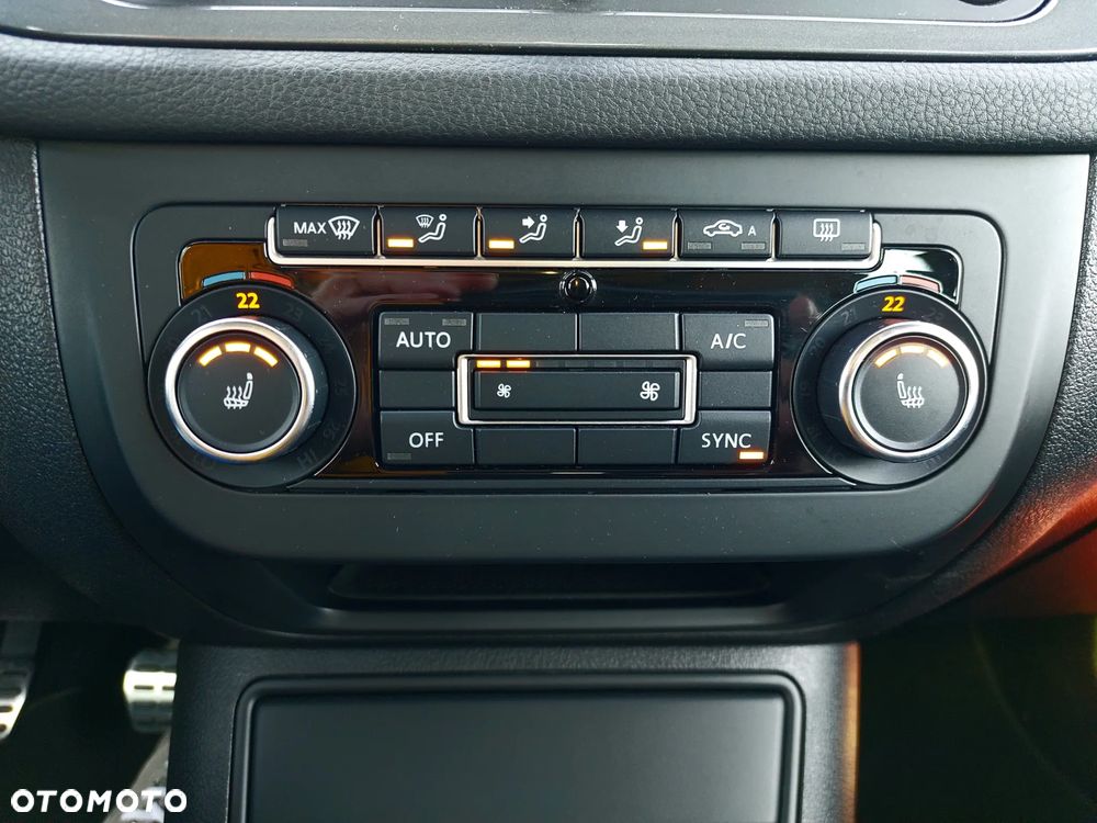 Volkswagen Tiguan - 36