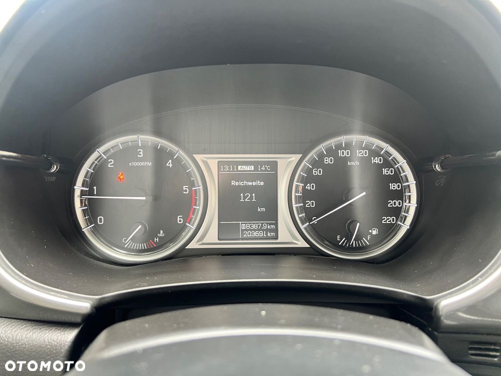 Suzuki Vitara 1.6 DDiS (4x4) Allgrip Comfort - 36