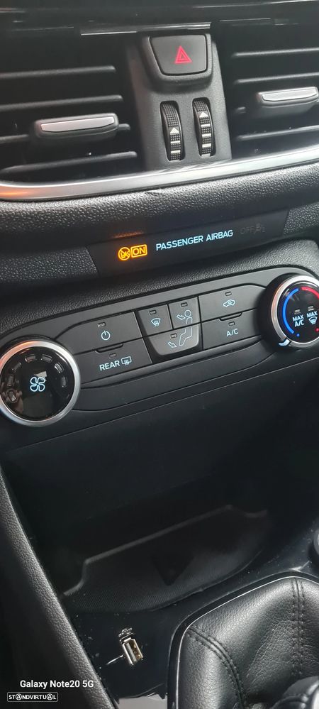 Ford Fiesta 1.0 EcoBoost Active - 22