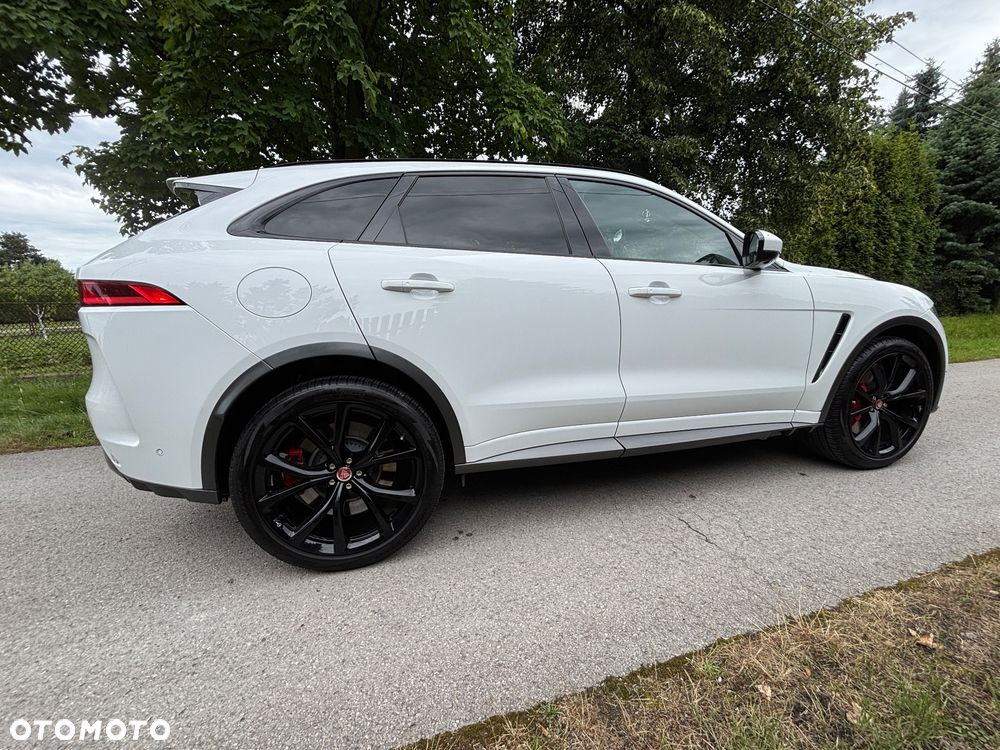 Jaguar F-Pace 5.0 V8 P550 AWD SVR - 8