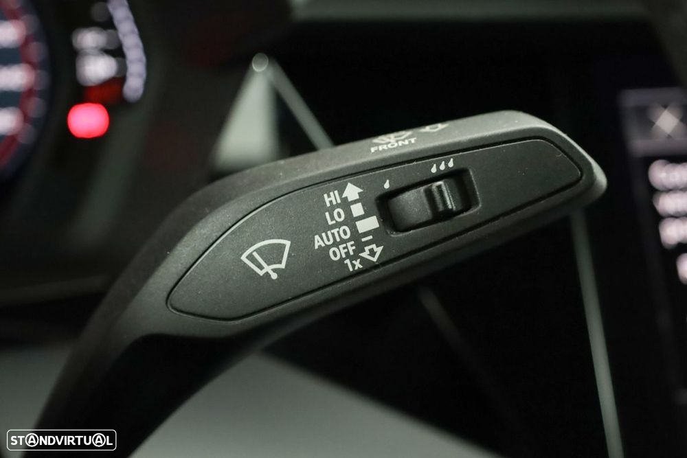 Audi A3 Limousine 30 TFSI Advanced - 18