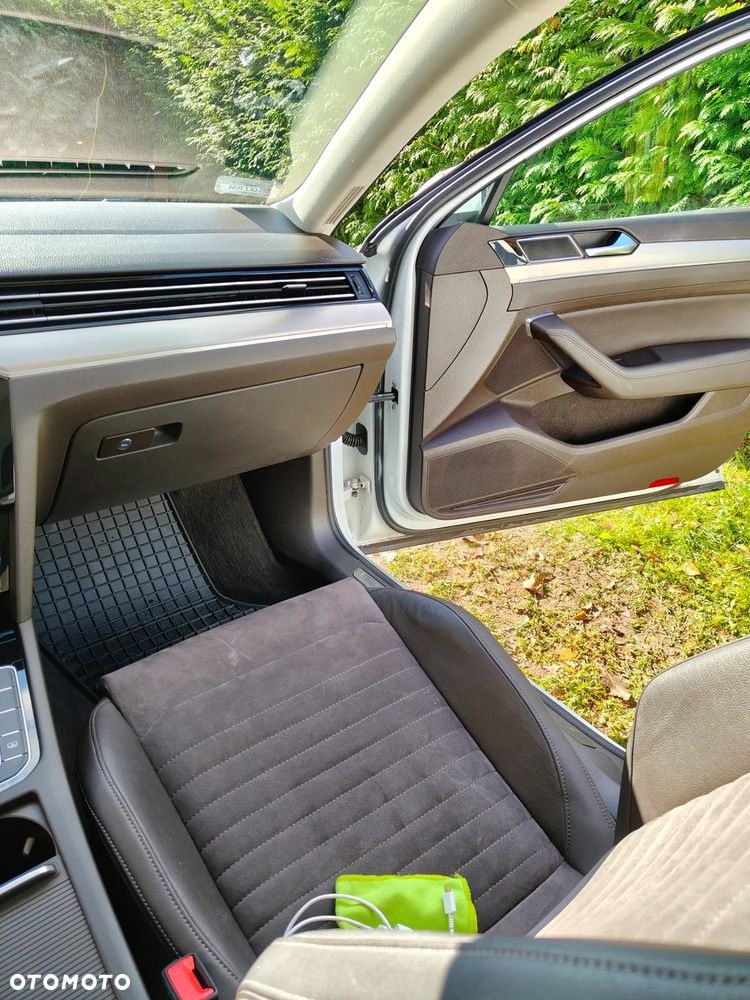 Volkswagen Passat 2.0 TDI BMT SCR 4Mot Highline DSG7 - 20