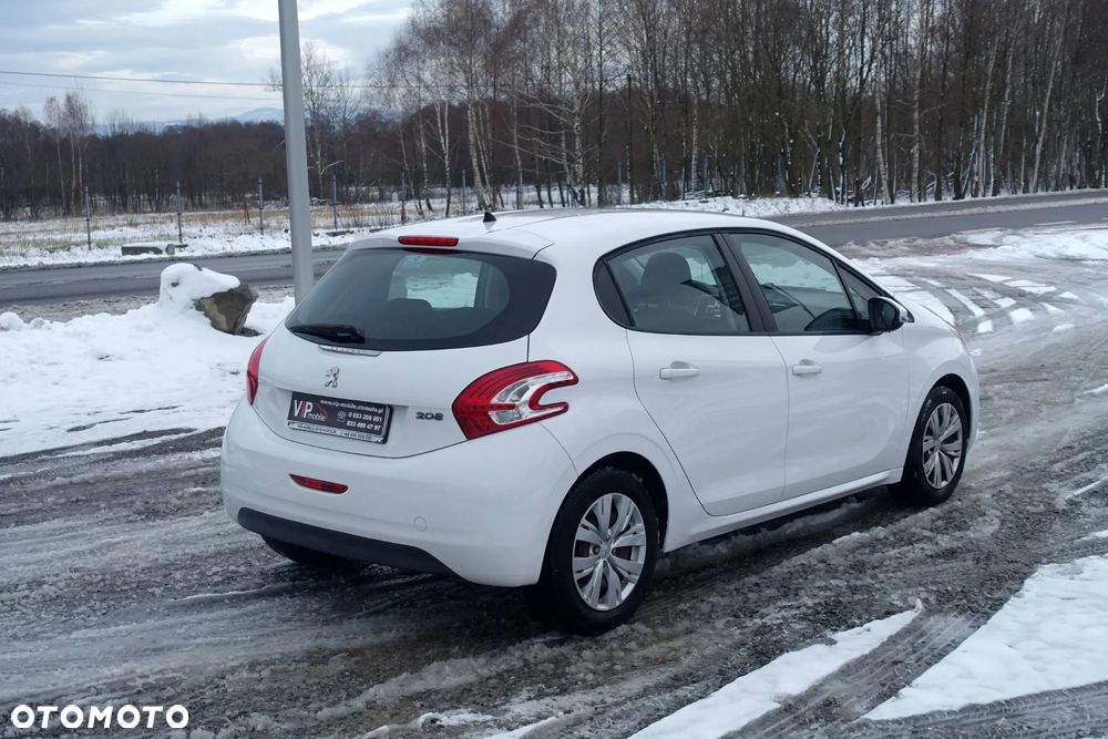 Peugeot 208 HDi 68 Like - 7