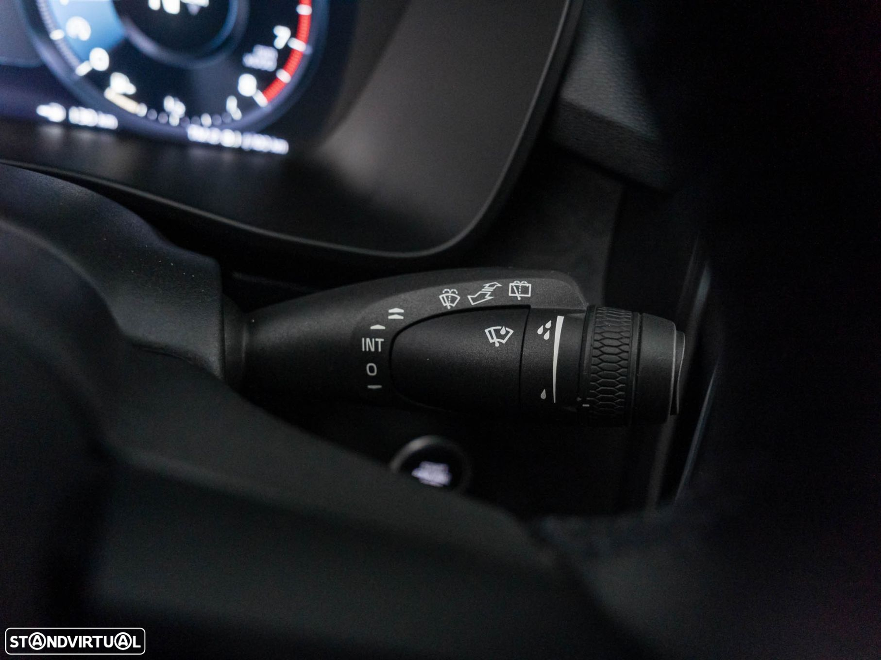 Volvo XC 40 1.5 T2 Momentum - 22