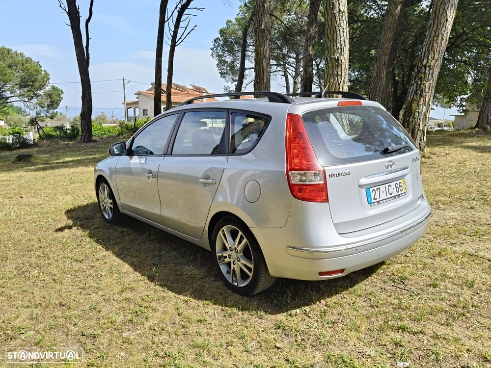 Hyundai i30 CW 1.6 CRDi Comfort - 18