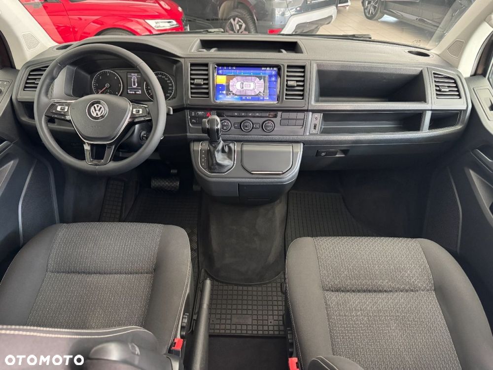 Volkswagen Multivan - 6
