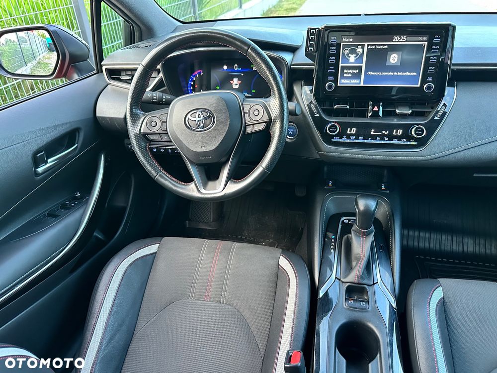 Toyota Corolla 1.8 Hybrid GR Sport - 32