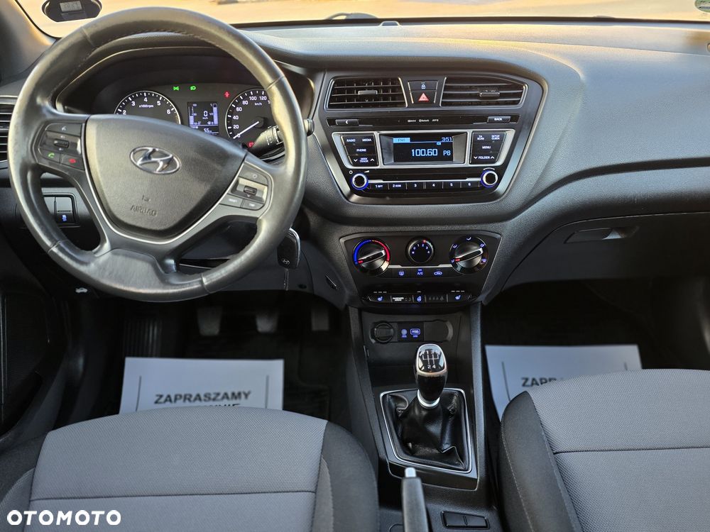 Hyundai i20 - 8