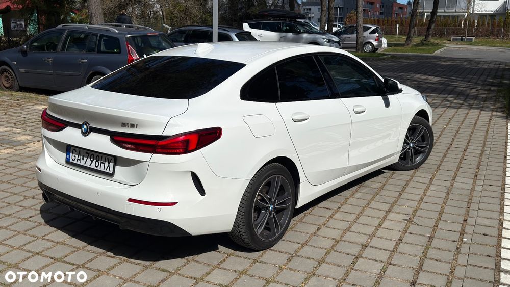BMW Seria 2 218i - 9