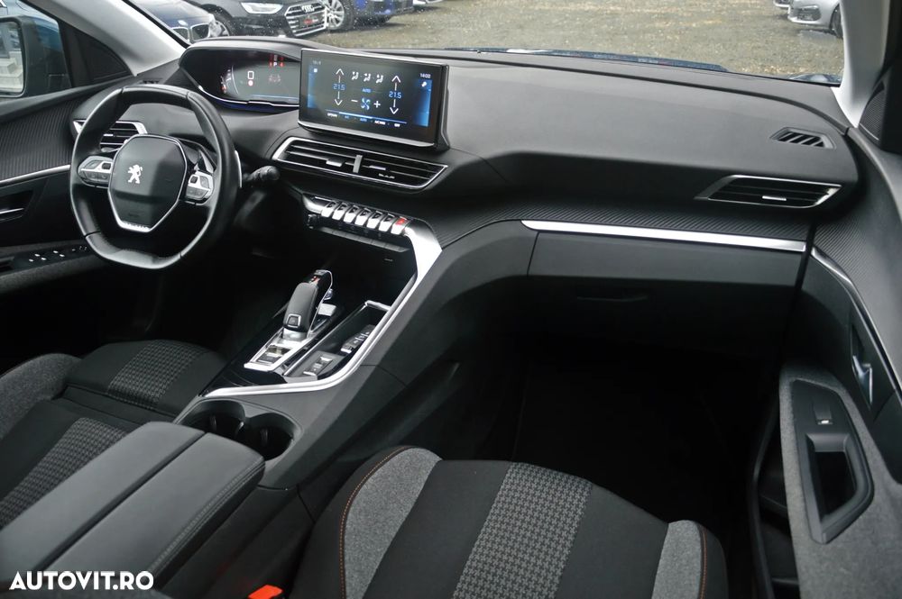 Peugeot 3008 1.5 BlueHDI 130 EAT8 Allure Pack - 26