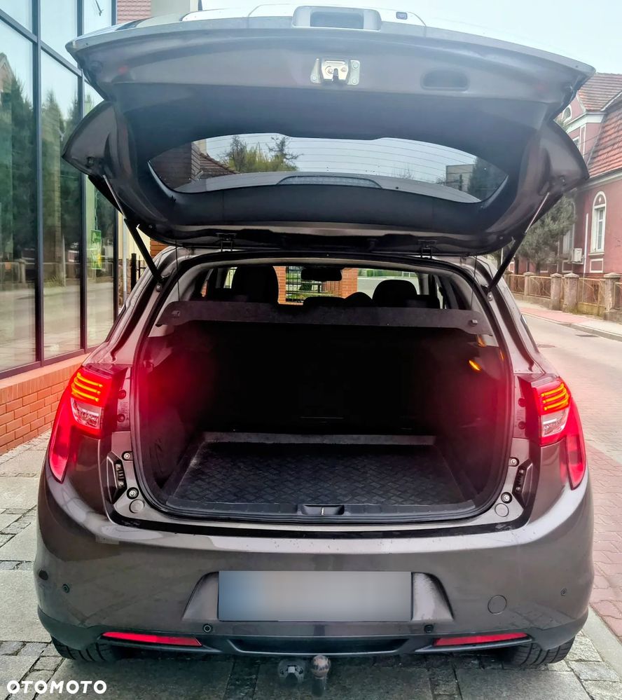 Citroën C4 Aircross 1.6 HDi STT 4x2 Exclusive - 4