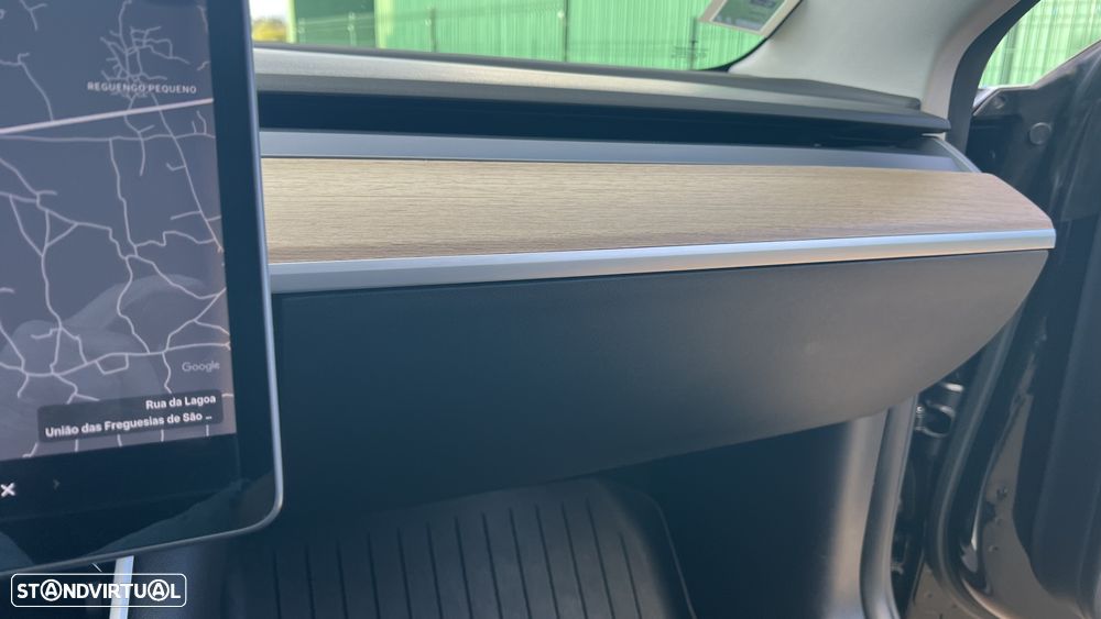 Tesla Model 3 Long-Range Dual Motor AWD - 52