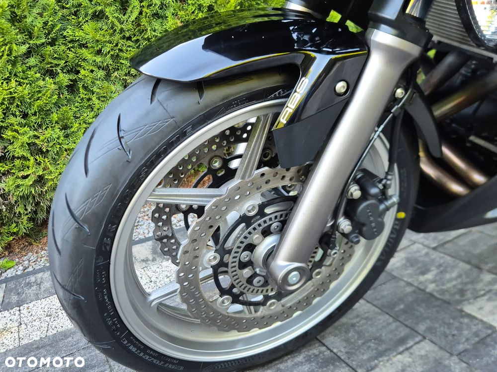 Kawasaki ER - 28