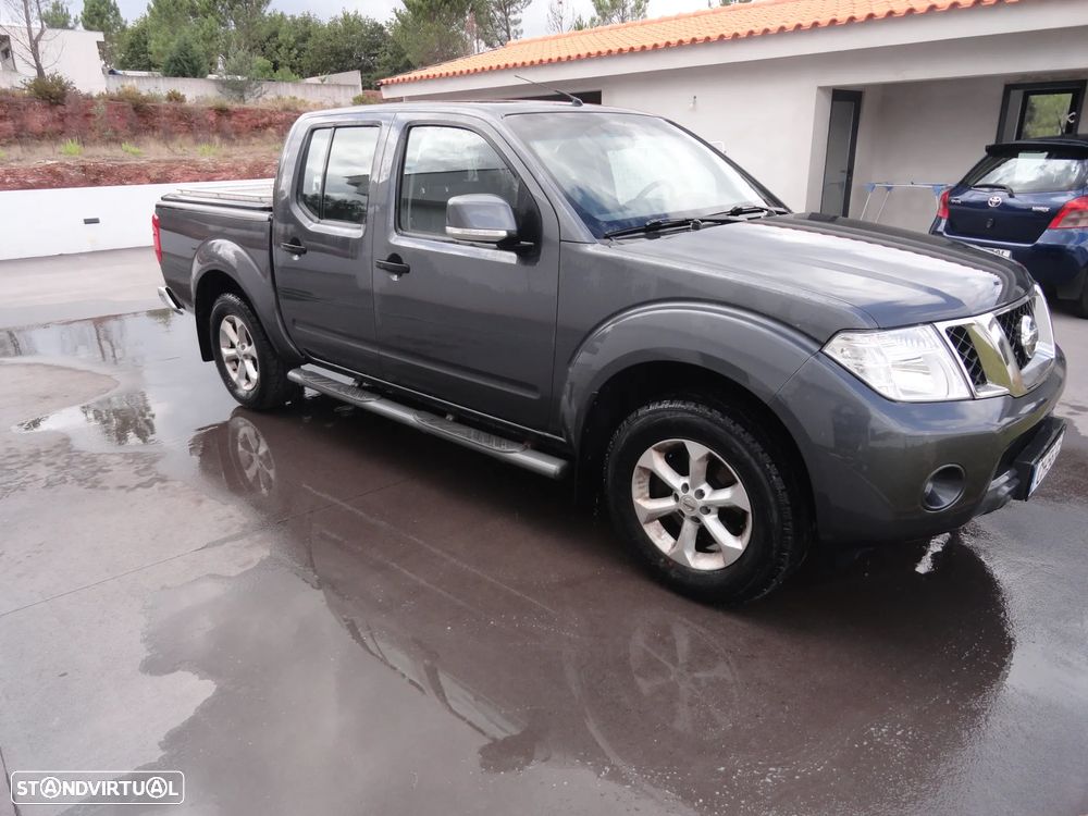 Nissan Navara 2.5 dCi CD SE AT 4WD - 3