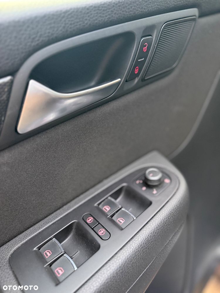 Seat Alhambra - 14