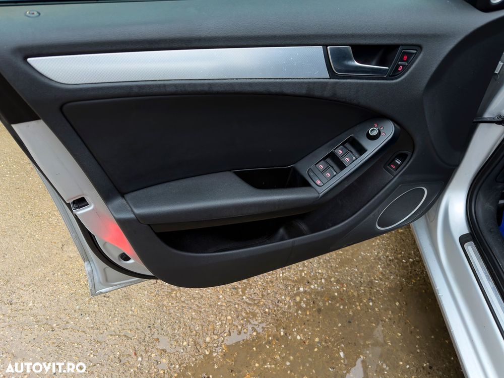 Audi A4 Avant 3.0 TDI DPF quattro S line Sportpaket (plus) - 39