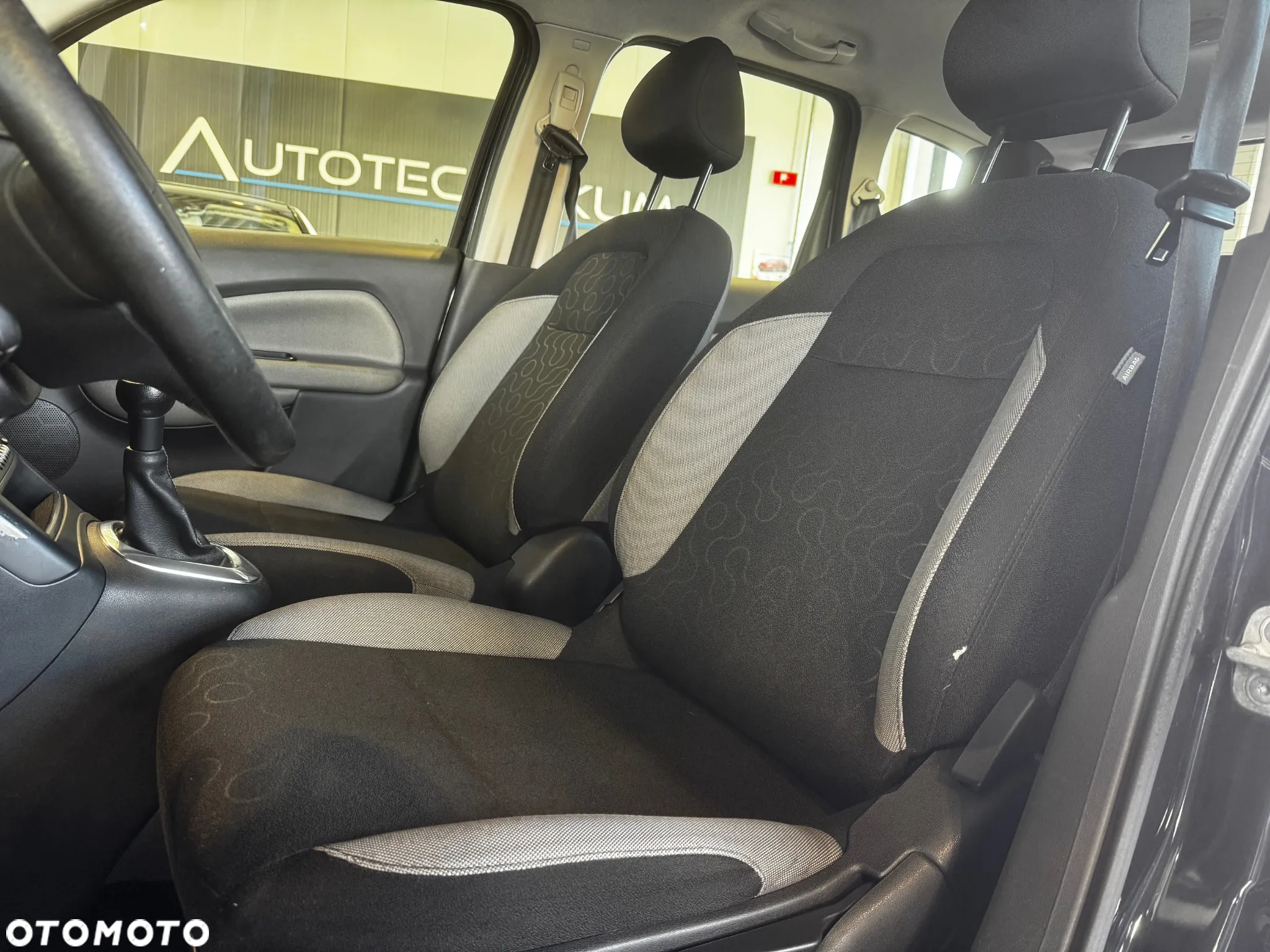Citroën C3 Picasso 1.6i Seduction - 13