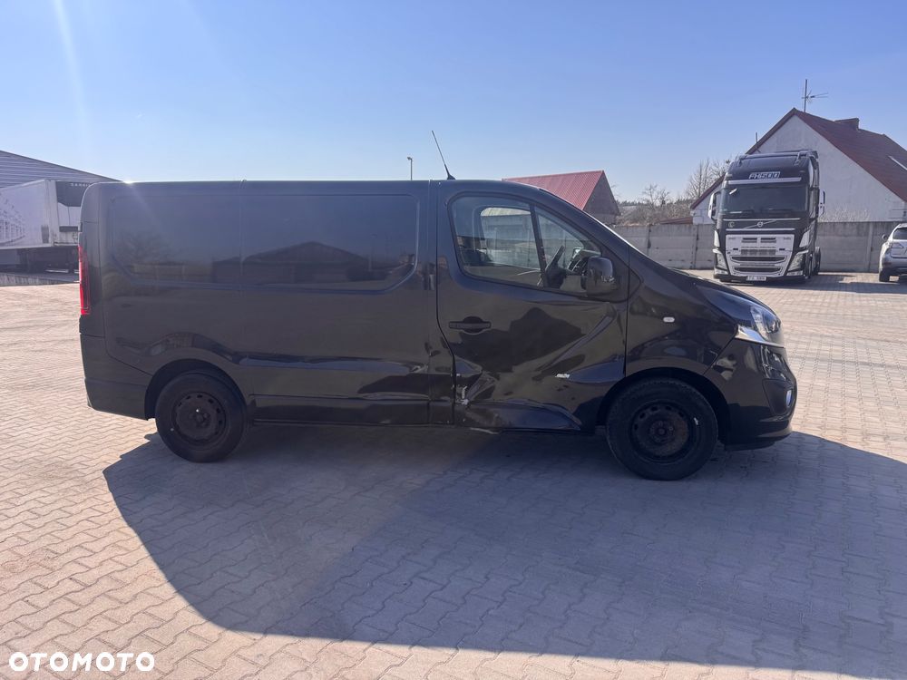 Opel Vivaro Trafic - 21
