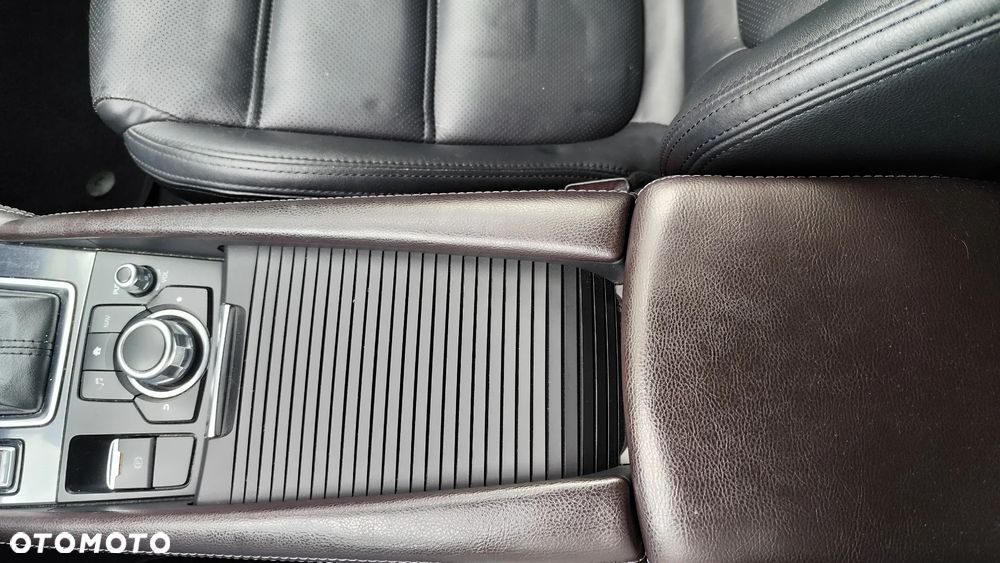Mazda 6 - 12