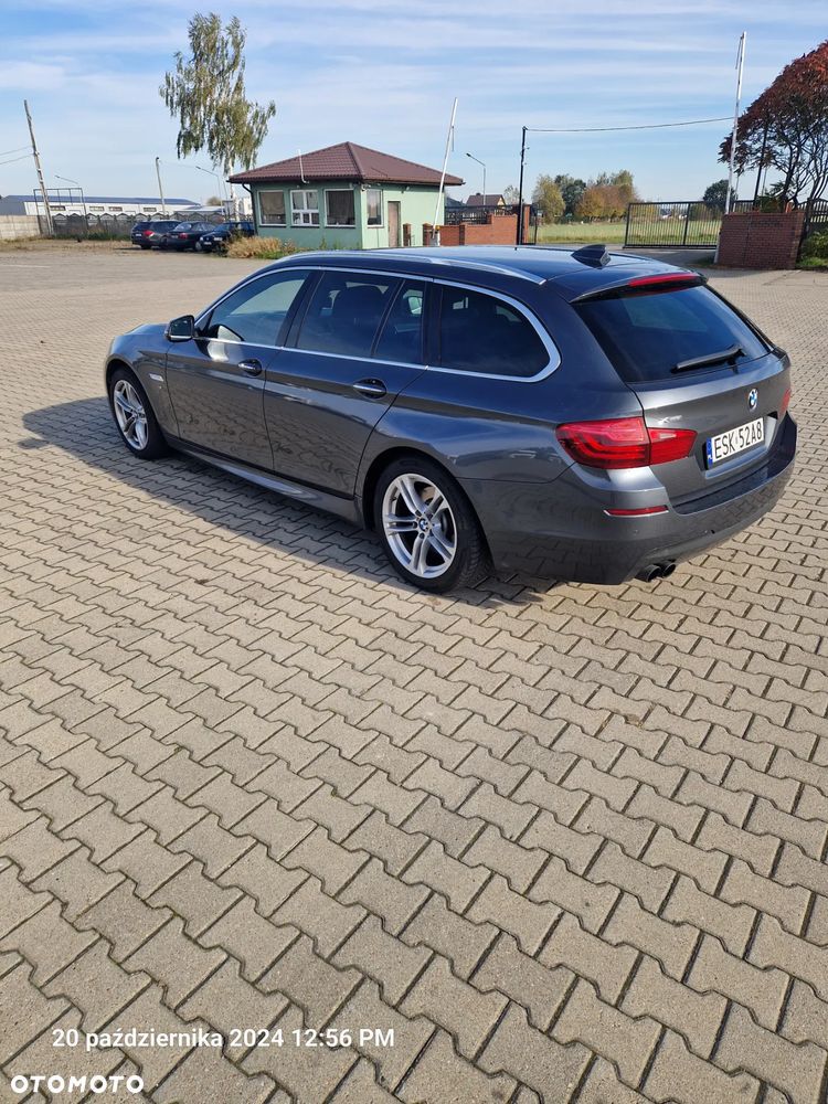 BMW Seria 5 528i xDrive - 4