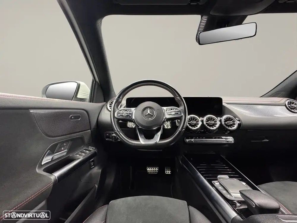 Mercedes-Benz EQA - 9