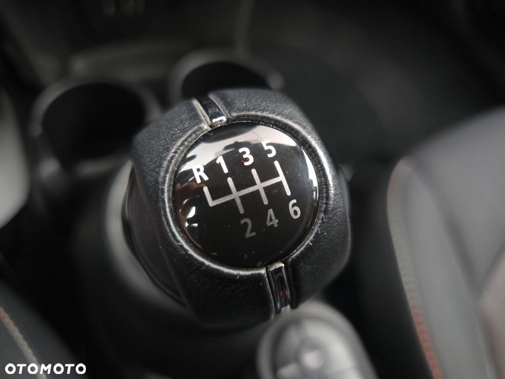 MINI ONE Standard - 14