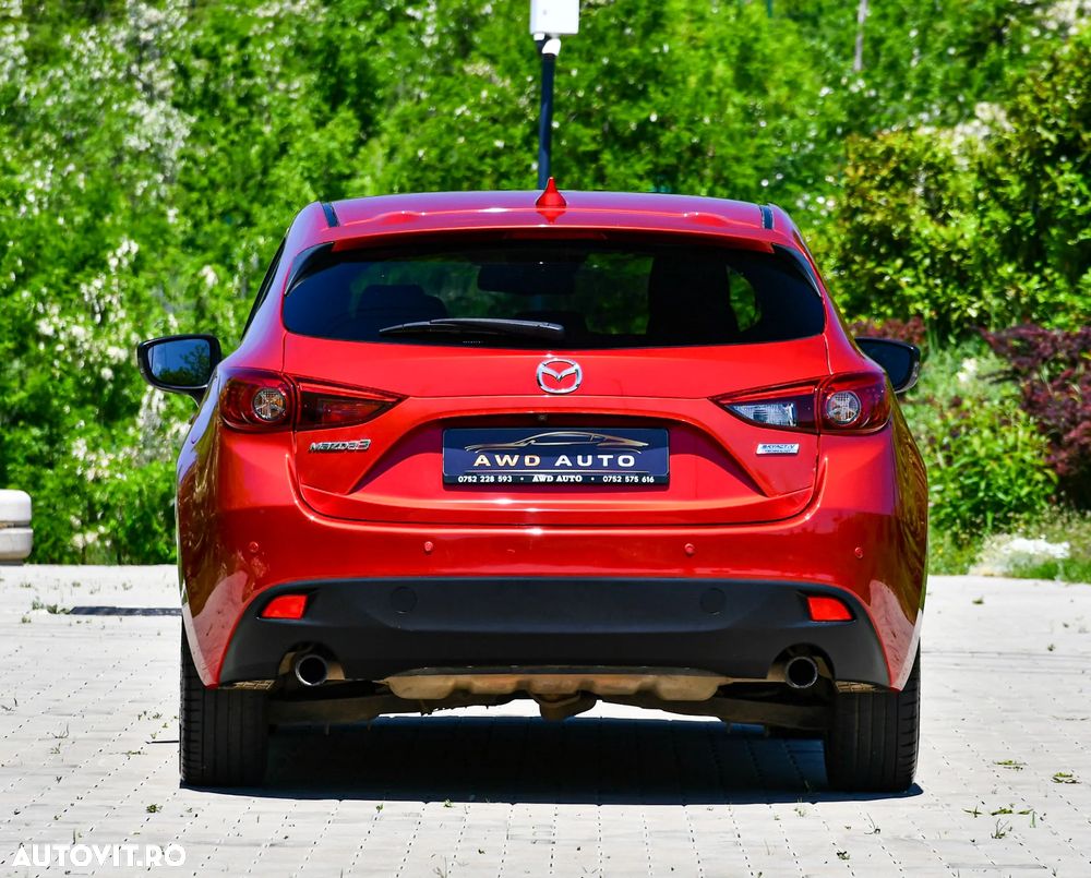 Mazda 3 SKYACTIV-G 120 NAKAMA - 28