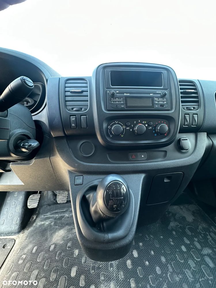 Opel Vivaro - 7