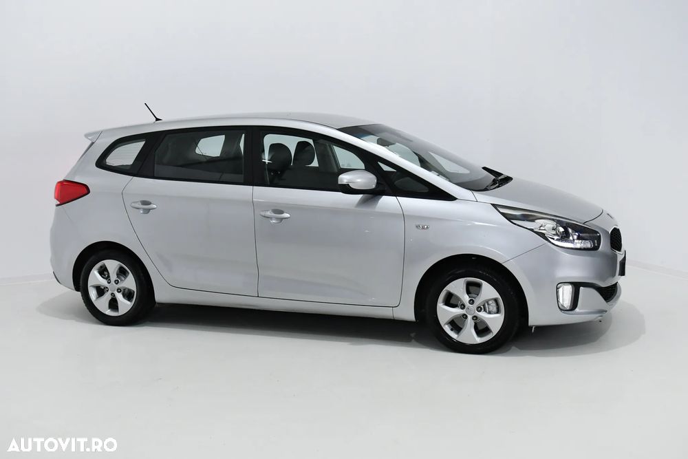 Kia Carens 1.7 CRDi 115 Dream-Team Edition - 5