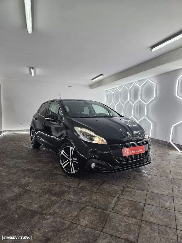 Peugeot 208 1.2 PureTech GT Line EAT6 - 46